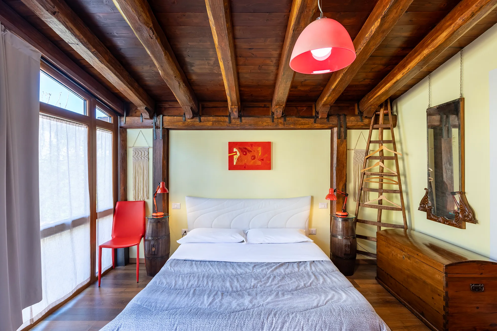 camera rossa montecologna foligno 4